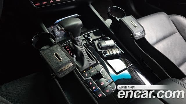 Kia All New K7 гибрид Noblesse, 2017 9