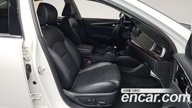 Kia All New K7 гибрид Noblesse, 2017 11