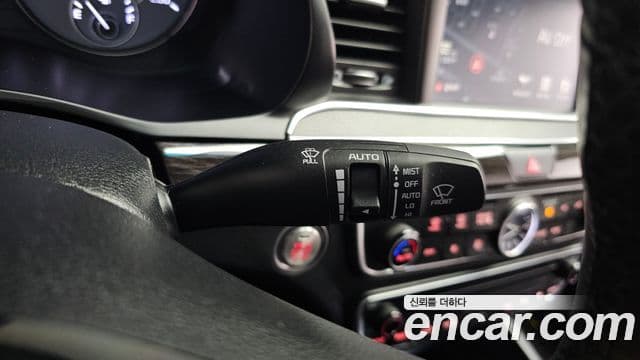 Kia All New K7 гибрид Noblesse, 2017 18