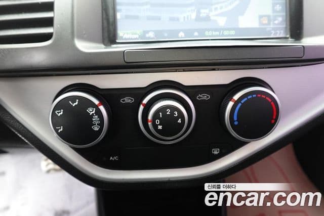 Kia All New Morning Luxury, 2013 13