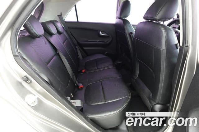 Kia All New Morning Luxury, 2013 18