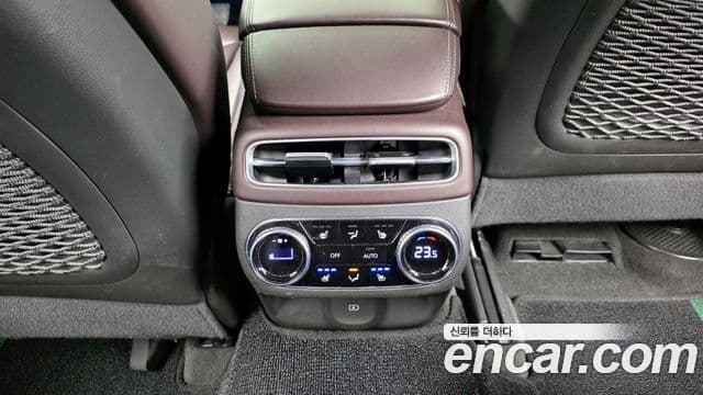 Genesis GV70, 2022 18