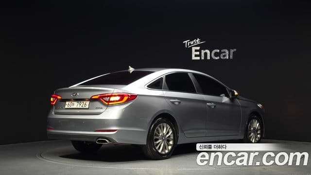 Hyundai LF Sonata Style, 2015 2