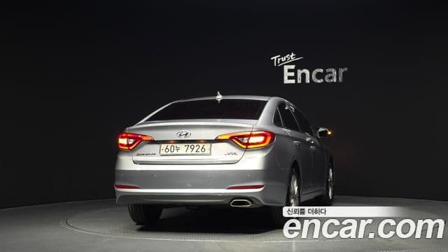 Hyundai LF Sonata Style, 2015 4