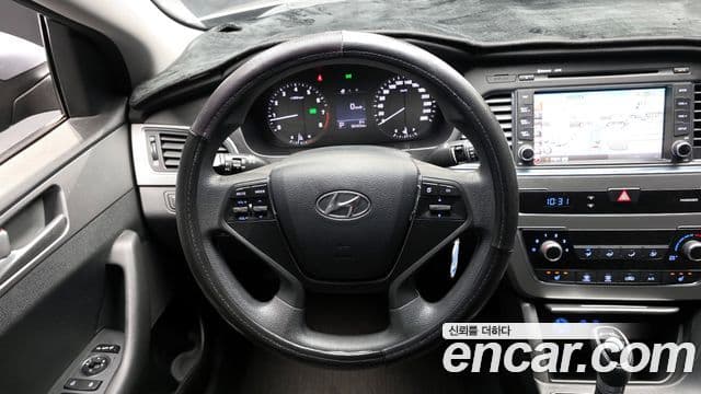 Hyundai LF Sonata Style, 2015 13