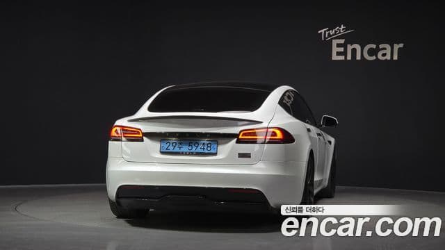 Tesla модель S Plaid, 2023 4