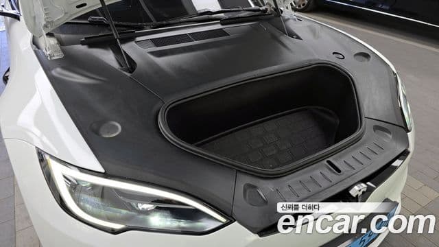 Tesla модель S Plaid, 2023 6