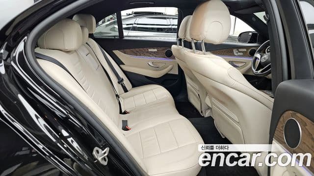 Mercedes-Benz E-класс W213 Exclusive, 2023 12
