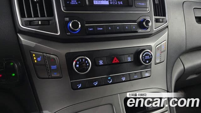 Hyundai Grand Starex детский перевозочный автомобиль, 2017 16