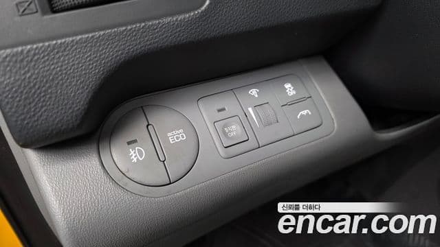 Hyundai Grand Starex детский перевозочный автомобиль, 2017 19