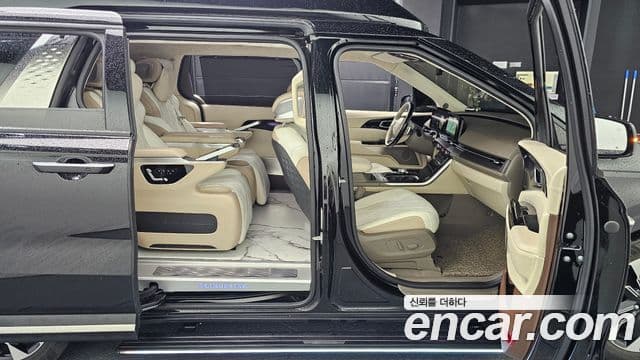 Kia Carnival 4세대 9인승 High Limousine(компания по спецнадстройкам), 2022 11