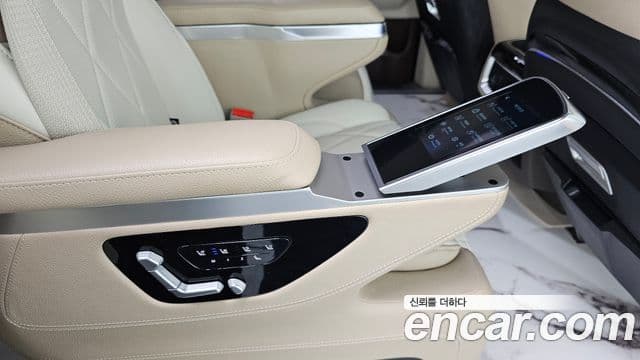 Kia Carnival 4세대 9인승 High Limousine(компания по спецнадстройкам), 2022 19