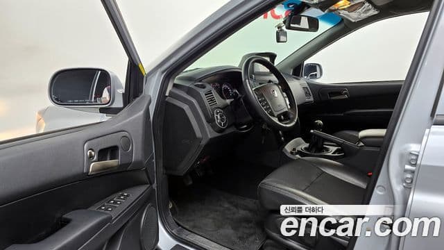 KG모빌리티(SsangYong) Korando Sport Mania, 2013 11