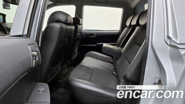 KG모빌리티(SsangYong) Korando Sport Mania, 2013 12