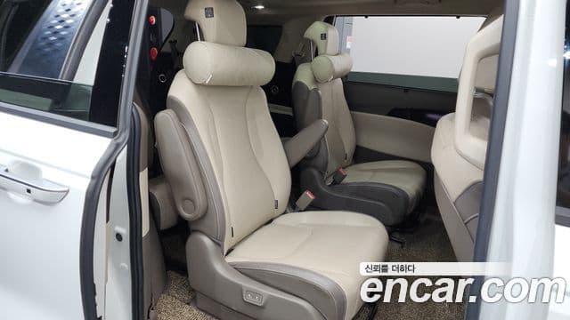 Kia Carnival 4세대 Signature, 2021 12