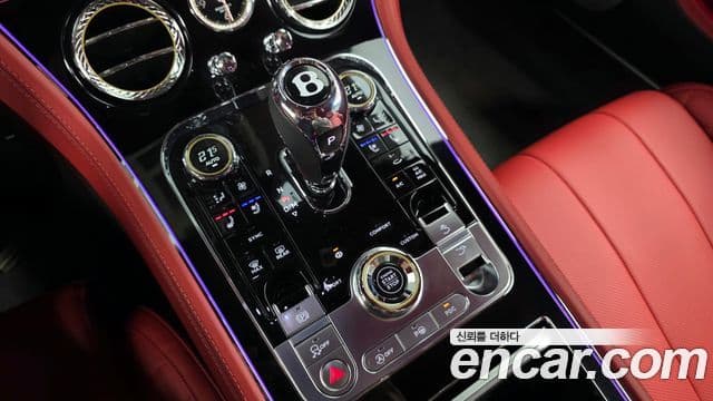 Bentley Continental GT 3세대 4.0 GT, 2022 9