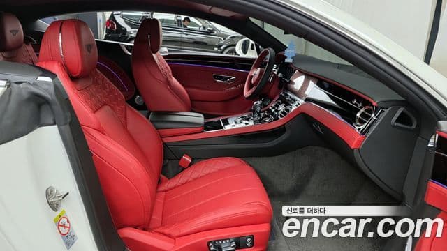 Bentley Continental GT 3세대 4.0 GT, 2022 11