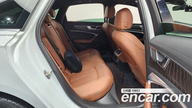 Audi A6 (C8) Premium, 2021 12