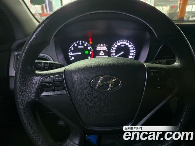 Hyundai LF Sonata Style, 2015 12
