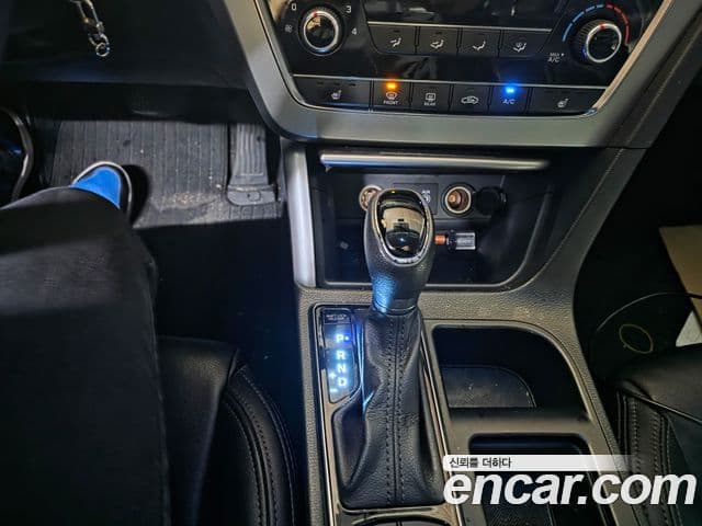 Hyundai LF Sonata Style, 2015 14