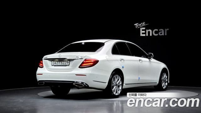 Mercedes-Benz E-класс W213 Exclusive, 2020 2