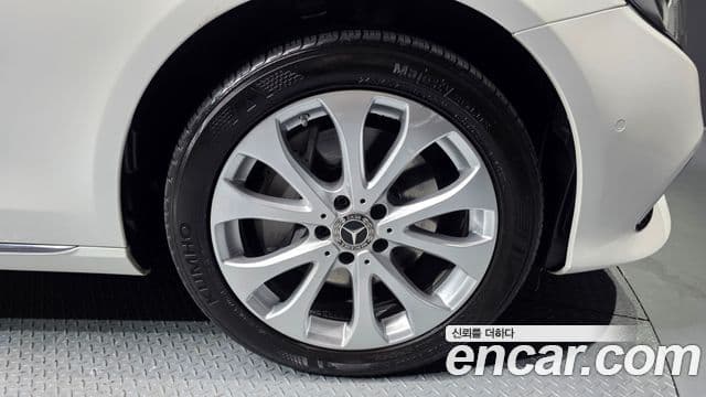 Mercedes-Benz E-класс W213 Exclusive, 2020 все фото