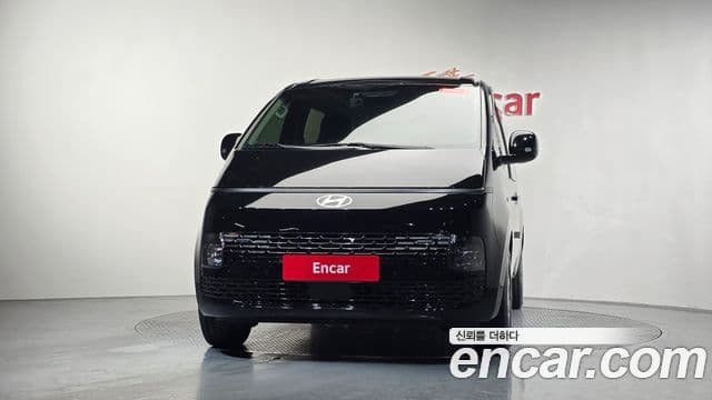 Hyundai Staria Modern, 2025 3