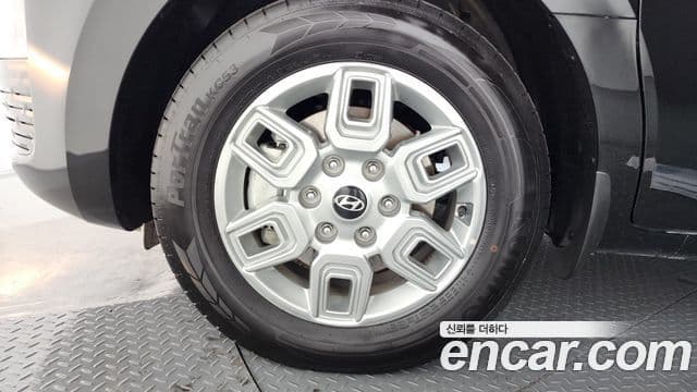 Hyundai Staria Modern, 2025 все фото