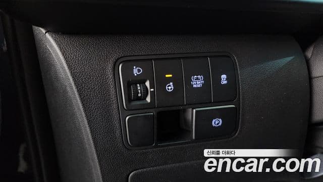 Hyundai Staria Modern, 2025 14