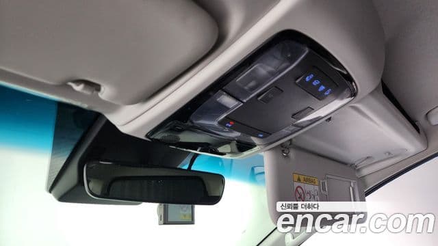 Hyundai Staria Modern, 2025 19