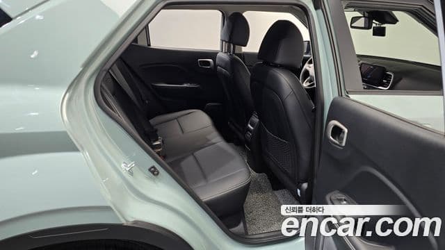Hyundai Venue Premium, 2026 13
