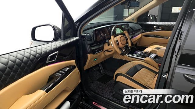 Kia Carnival 4세대 бензин 9인승 High Limousine(компания по спецнадстройкам), 2021 10