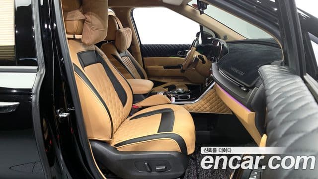 Kia Carnival 4세대 бензин 9인승 High Limousine(компания по спецнадстройкам), 2021 11