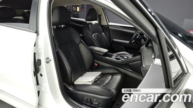 Kia K5 3세대 Prestige, 2022 10