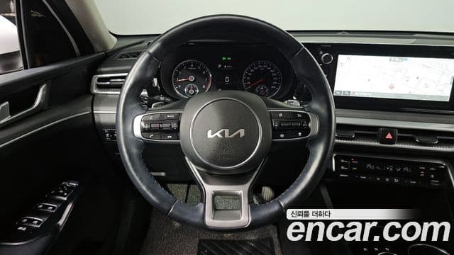 Kia K5 3세대 Prestige, 2022 13