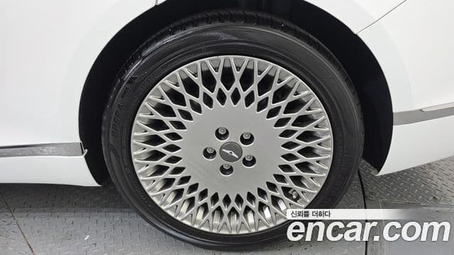 Genesis G80 (RG3) бензин 3.5 турбо AWD, 2021 все фото