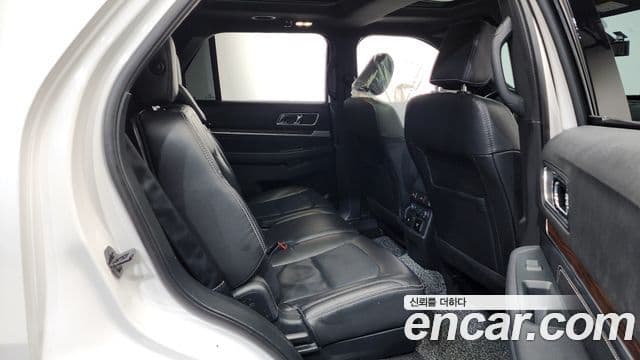 Ford Explorer 5세대, 2018 12