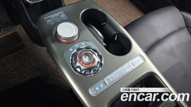 Genesis GV60 Standard AWD, 2022 9