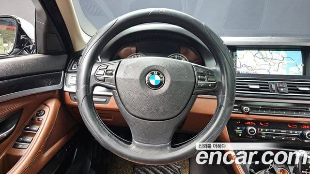 BMW 5시리즈 (F10) 520d xDrive M Aero Dynamic, 2016 13