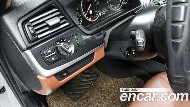 BMW 5시리즈 (F10) 520d xDrive M Aero Dynamic, 2016 16