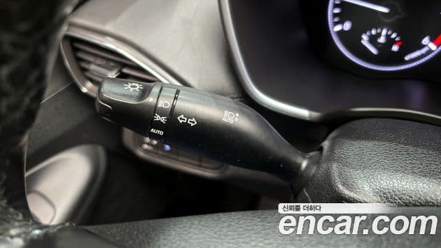 Hyundai Santa Fe TM Premium, 2020 19