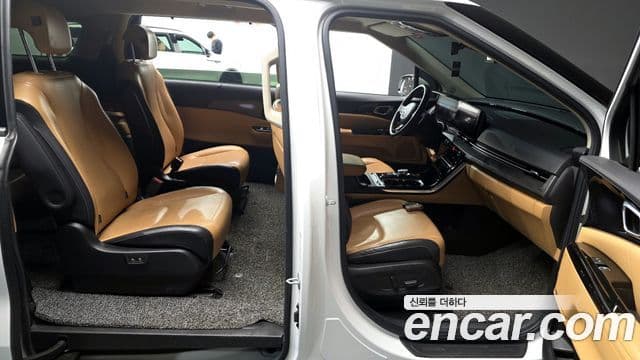 Kia Carnival 4세대 Signature, 2021 11