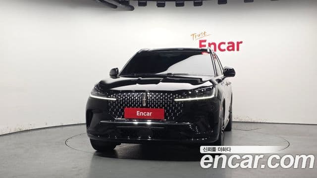 Lincoln Aviator 2세대 3.0 Black Label AWD, 2025 3