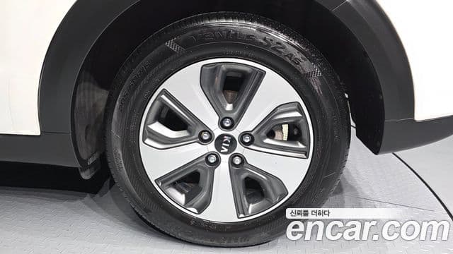 Kia Niro Prestige, 2018 все фото