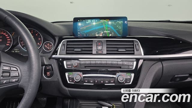 BMW 3시리즈 (F30), 2018 14