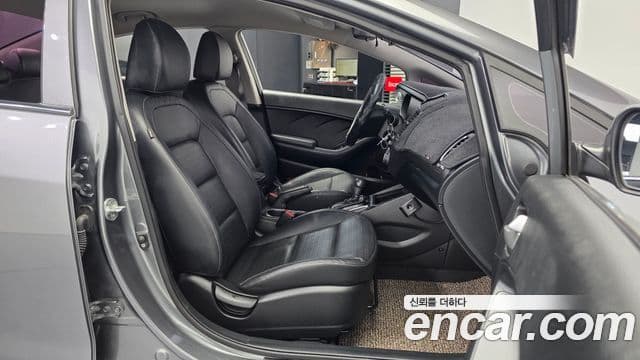 Kia The / новый New K3 Deluxe, 2016 11