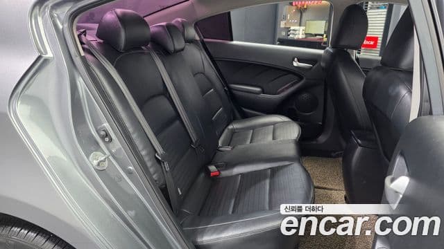 Kia The / новый New K3 Deluxe, 2016 12