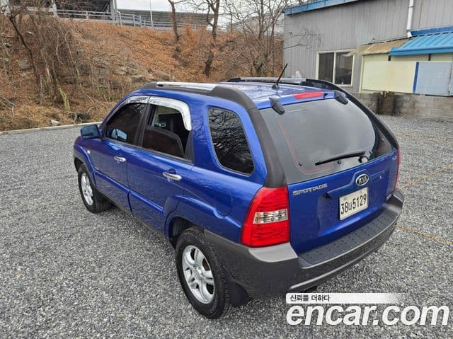 Kia New Sportage топовая версия, 2006 4