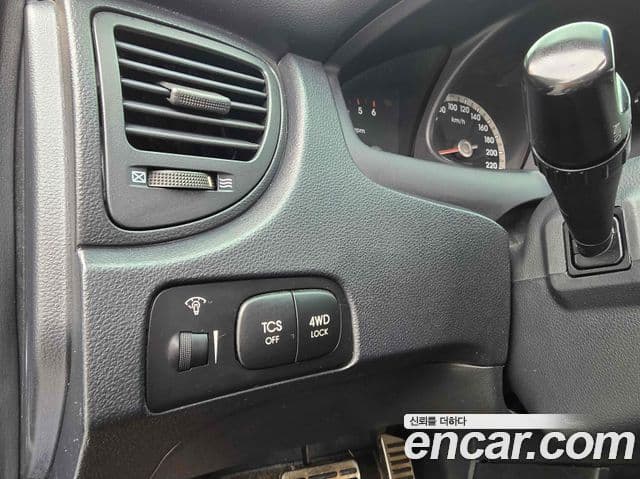 Kia New Sportage топовая версия, 2006 8