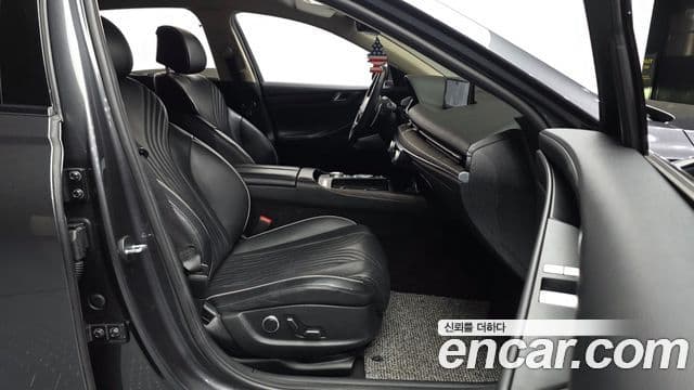 Genesis G80 (RG3) бензин 3.5 турбо AWD, 2021 11